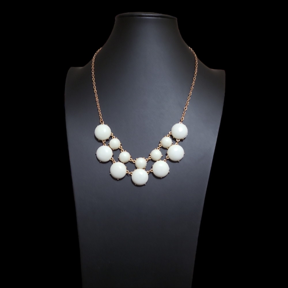 18" White Necklace Lot 8